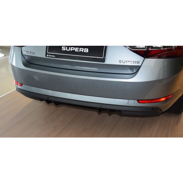 Škoda Superb III - zadní podspoiler DTM  GLOSSY BLACK