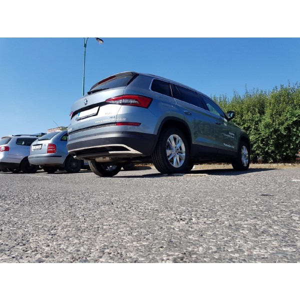 Škoda KodiaQ - NEREZ chrom lišty zadného difúzora SPORTLINE look