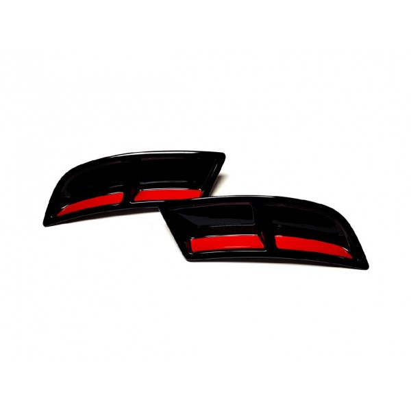 Škoda Superb III - atrapy výfuku TURBO v prevedení RS230 Glossy black GLOWING RED
