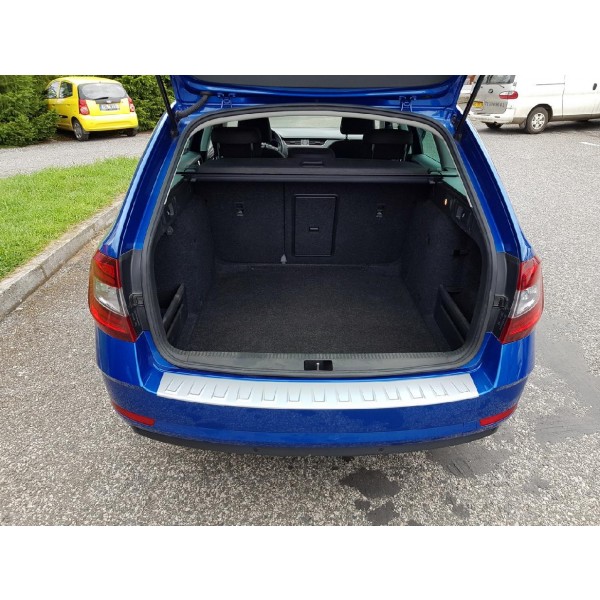 Škoda Octavia III Combi Facelift - ochranný panel zadného nárazníka - ALU LOOK