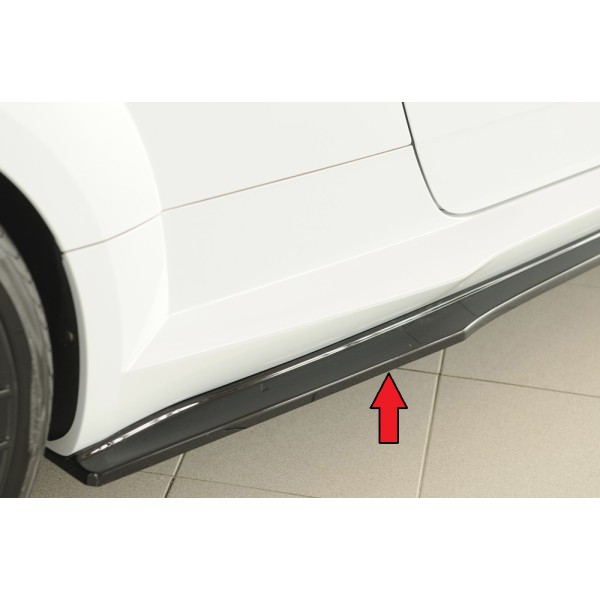Rieger spoiler pod bočný prah (ca. 19mm) mont. strana pravá pro Audi TT RS 8J, 8J1-FV, 8S roadster, 05/16-08/18, plast ABS lakovaný do čiernej lesklej farby