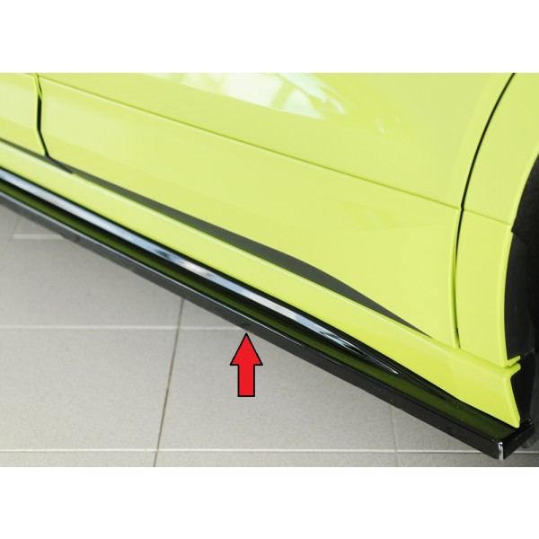 Rieger spoiler pod bočný prah mont. strana ľavá pro Škoda Enyaq iV RS SUV (5AZ), 07/21-, plast ABS lakovaný do čiernej lesklej farby