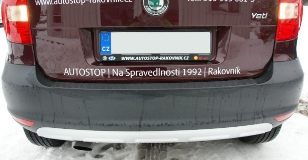 Škoda Yeti - Nákladový prah čierny raster