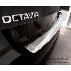Škoda Octavia IV combi 2019-> - lišta hrany kufra