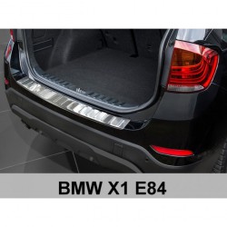 Nerezový chránič zadného nárazníka - BMW X1 [E84] Facelift (07/2012 - 10/2015) - 5 dv