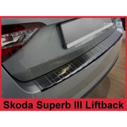 Škoda Superb III Liftback 15- - lišta hrany kufra čierna leštená