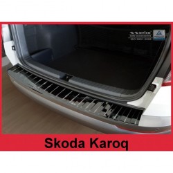 Škoda Karoq 2017-> - lišta hrany kufra čierna leštená