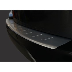 NEREZ Kryt prahu zadných dverí Subaru FORESTER III