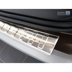 NEREZ Kryt prahu zadných dverí Dacia DUSTER II