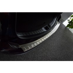 NEREZ Kryt prahu zadných dverí Toyota RAV4 IV