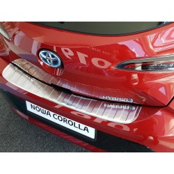 NEREZ Kryt prahu zadných dverí Toyota COROLLA XII