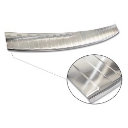 NEREZ Kryt prahu zadných dverí Toyota RAV4 III Facelift