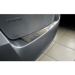 NEREZ Kryt prahu zadných dverí Toyota VERSO 5dvéř.