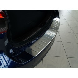 NEREZ Kryt prahu zadných dverí Mazda 6 Combi