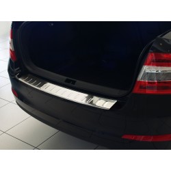 NEREZ Kryt prahu zadných dverí Škoda OCTAVIA III htb