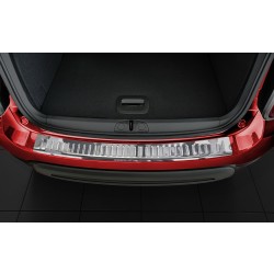 NEREZ Kryt prahu zadných dverí Fiat 500X