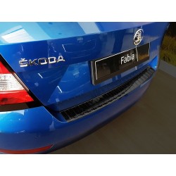 NEREZ Kryt prahu zadných dverí Škoda Fabia III hatchback