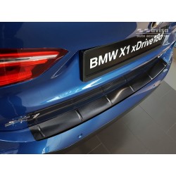 NEREZ Kryt prahu zadných dverí BMW X1 II F48 M paket