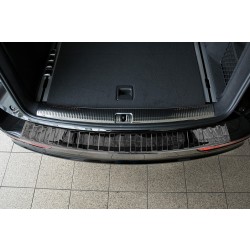 NEREZ Kryt prahu zadných dverí Audi Q5 / Audi S Q5- čierny grafit lesklý