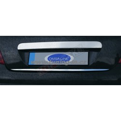 Peugeot 207 - nerez chrom lišta pod ŠPZ - OMSA tuning