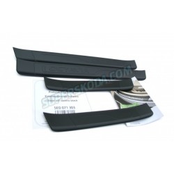 Škoda Octavia III - Prahové lišty čierne