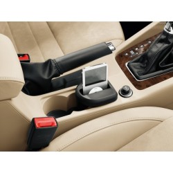 Škoda Fabia II - Odkladacia priehradka pre GSM phone