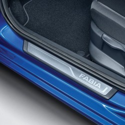 Škoda Fabia III - Prahové lišty s logom FABIA