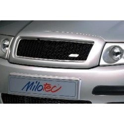 Škoda Fabia - predná maska s čiernou mriežkou