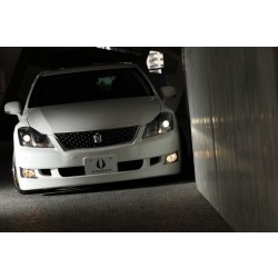 Toyota Crown 20 - predný nárazník VIP od AIMGAIN