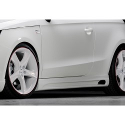 Rieger bočný prah mont. strana ľavá pro Audi A1 8X 3-dver., 5-dver. (sportback) vr. faceliftu, r.v. 02/15-, 08/10-12/14, plast ABS bez povrchovej úpravy, s prelisom a výrezom
