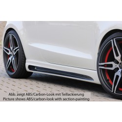 Rieger bočný prah mont. strana ľavá pro Audi A1 8X 3-dver., 5-dver. (sportback) vr. faceliftu, r.v. 02/15-, 08/10-12/14, plast ABS s povrchovou úpravou Carbon-Look, s prelisom a výrezom