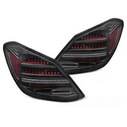 Mercedes triedy C W205 2014-2021 - zadné LED svetlá čierna SEQ RED BAR pre model s OEM žiarovkovými svetlami