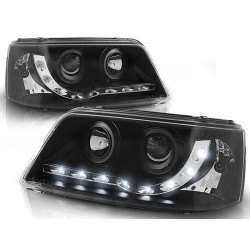 VW T5 03-09 - predné čierna svetlá s LED svietením