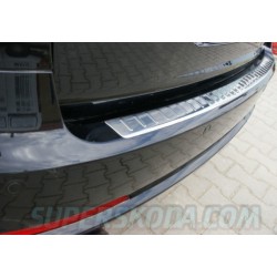 Škoda Octavia II RS Combi 04-11 - NEREZ chrom nákladový prah zadného nárazníka - OMSA LINE