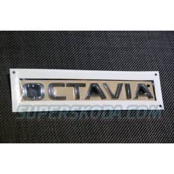 Škoda Octavia III - Logo na kufor Octavia