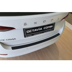 Škoda Octavia 4 combi ochranný panel nárazníka Black