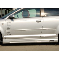 Rieger tuning bočných prahov s prelisom a výrezom pre Audi A3 (8P) 3-dvere. / Cabro, facelift, r.v.