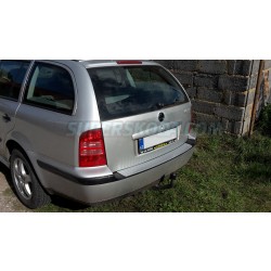 Škoda Octavia I combi - nákladový prah STRIEBORNÝ